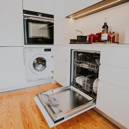 Viva Contemporary Duque Terceira