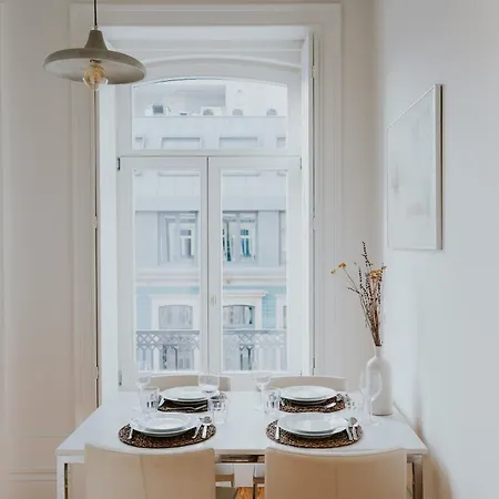 Viva Contemporary Duque Terceira דירה *