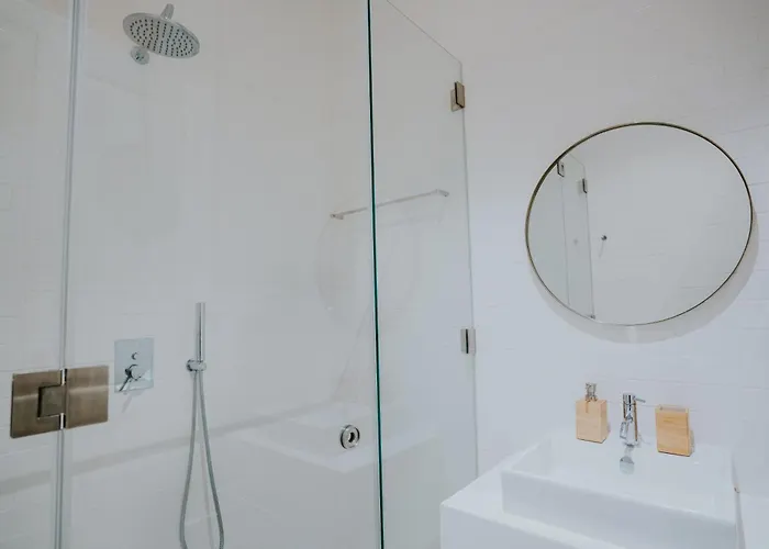 Viva Contemporary Duque Terceira